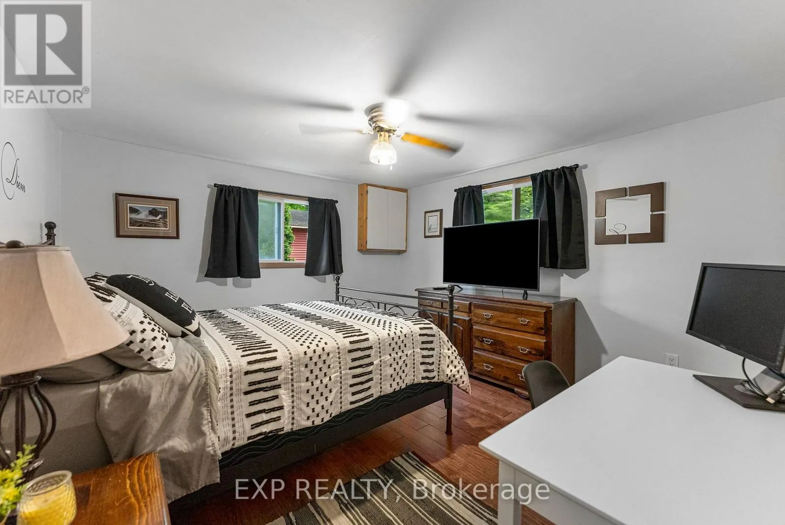 1128 KAMANISKEG LAKE ROAD