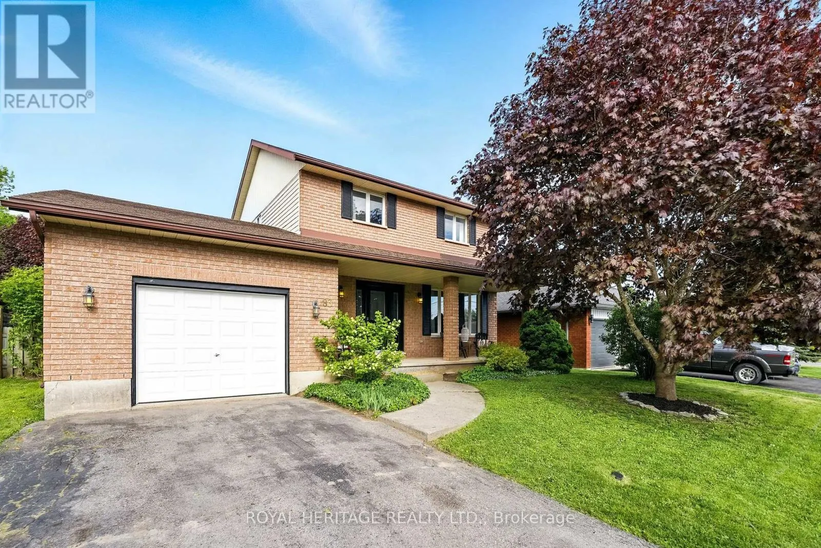 83 PINNACLE STREET N