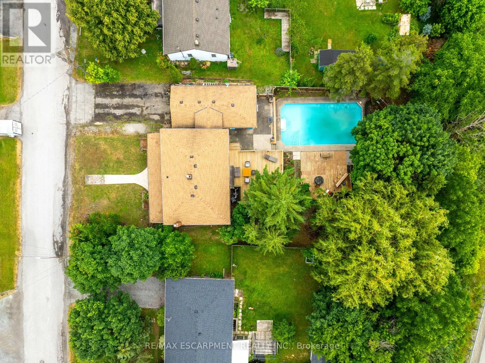 2348 CLIFTON STREET