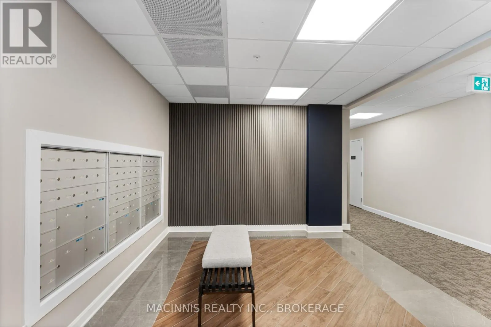 218 - 129 SOUTH STREET, #218