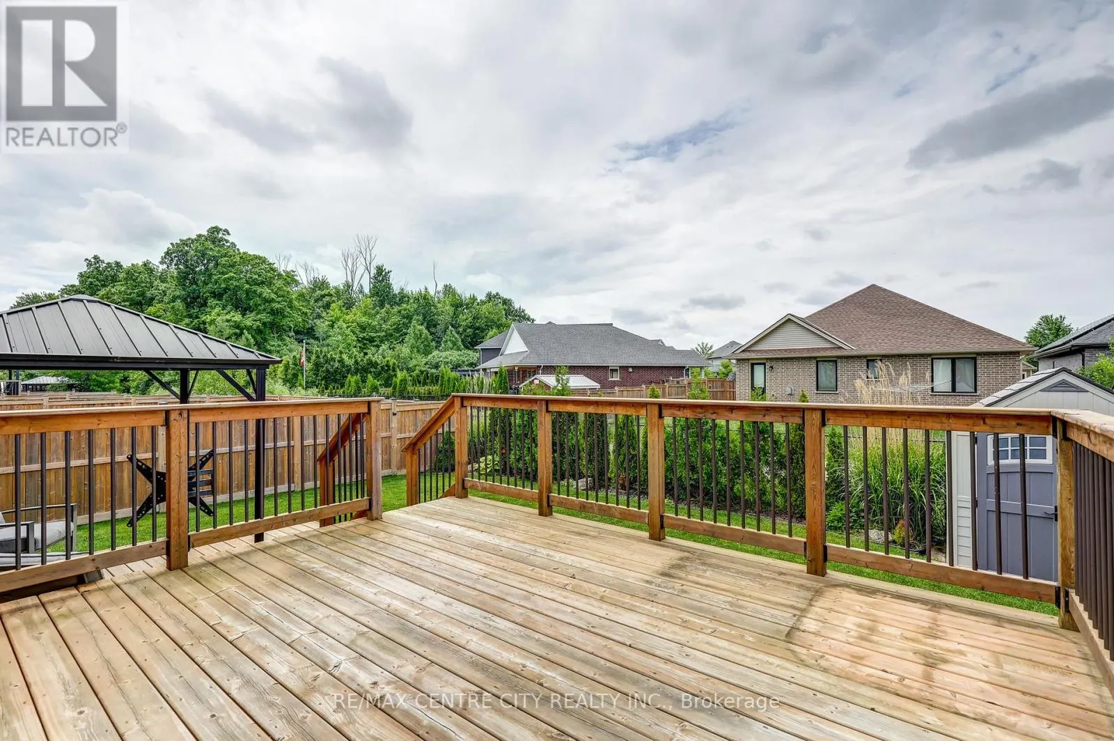 24 ACORN TRAIL