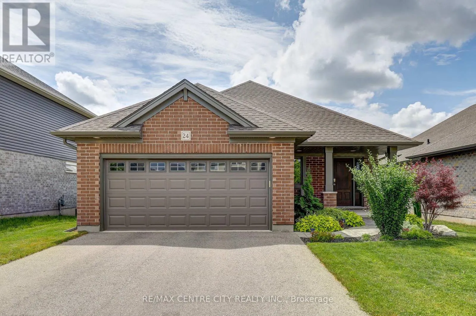 24 ACORN TRAIL