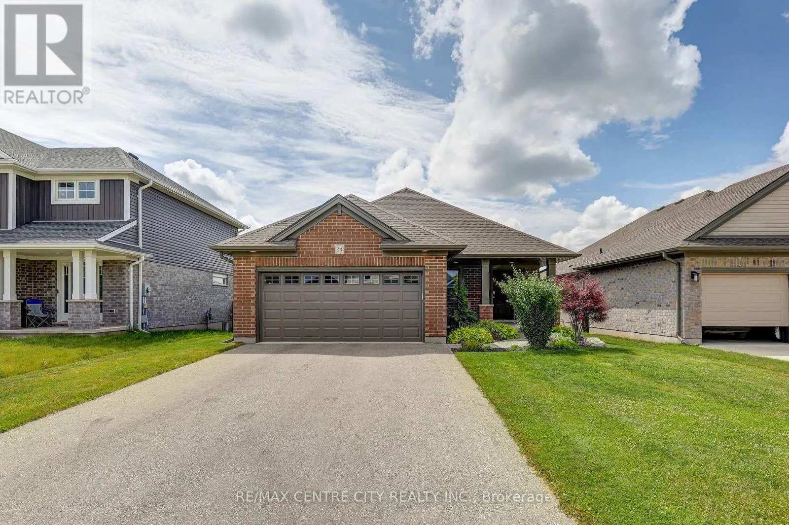 24 ACORN TRAIL