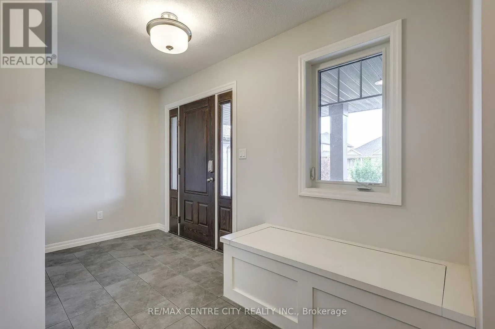 24 ACORN TRAIL