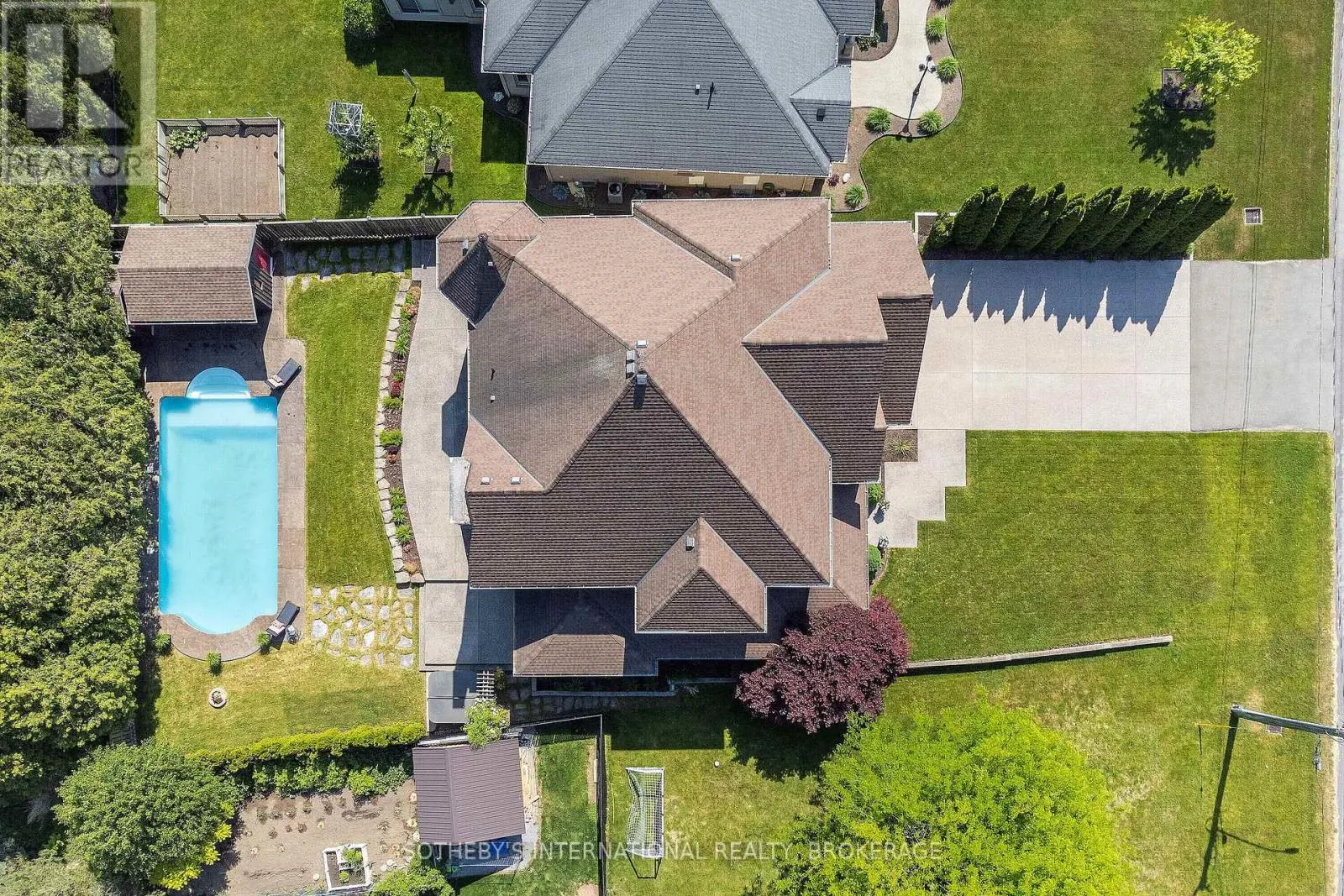 790 WARNER ROAD