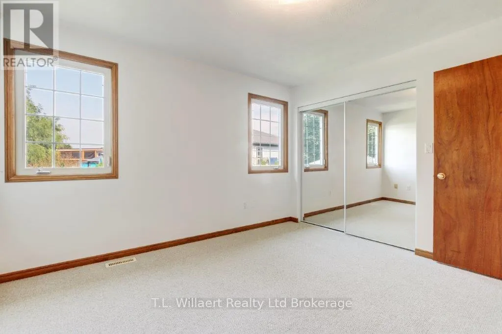 66 HERFORD STREET