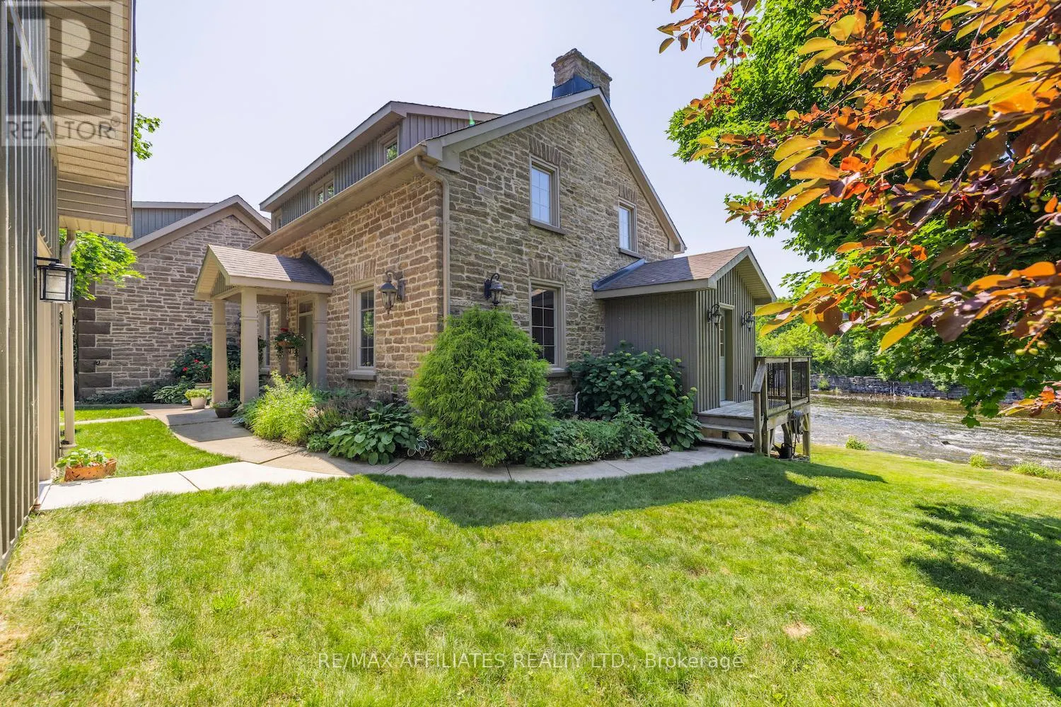 71 MILL STREET