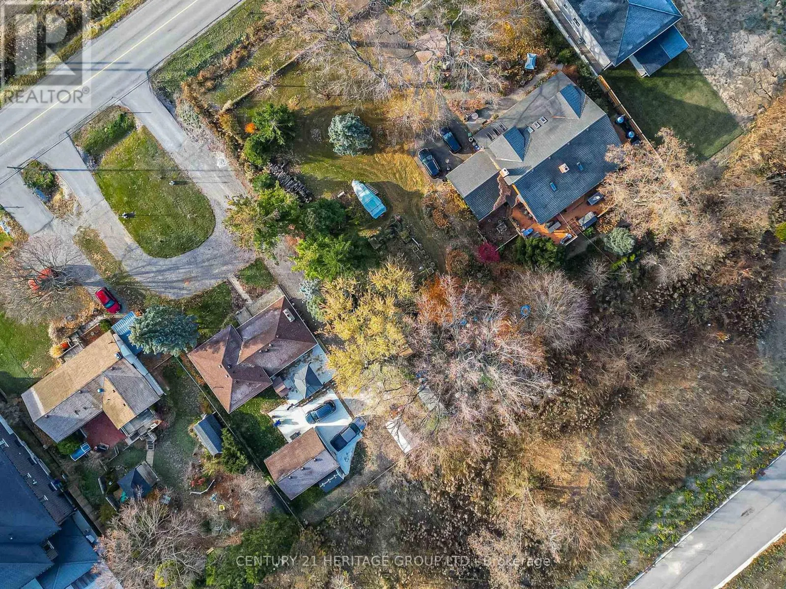 9868 TWENTY ROAD W