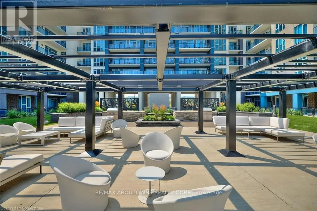 621 - 16 CONCORD PLACE