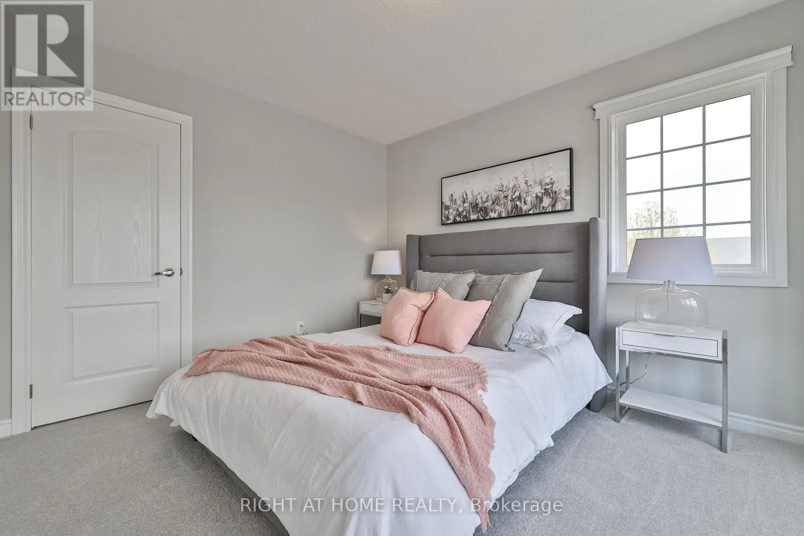 823 GREENLY DRIVE