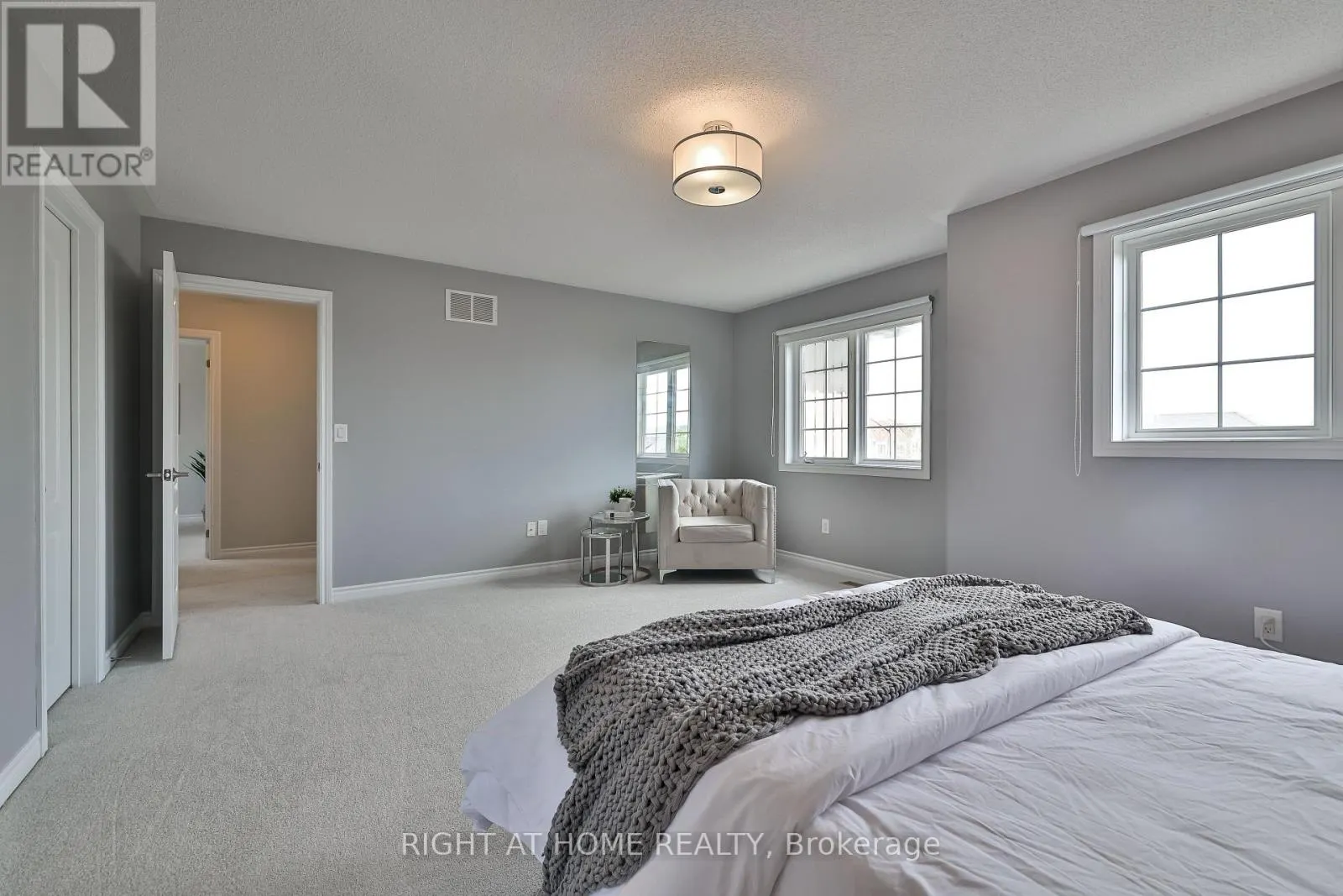 823 GREENLY DRIVE
