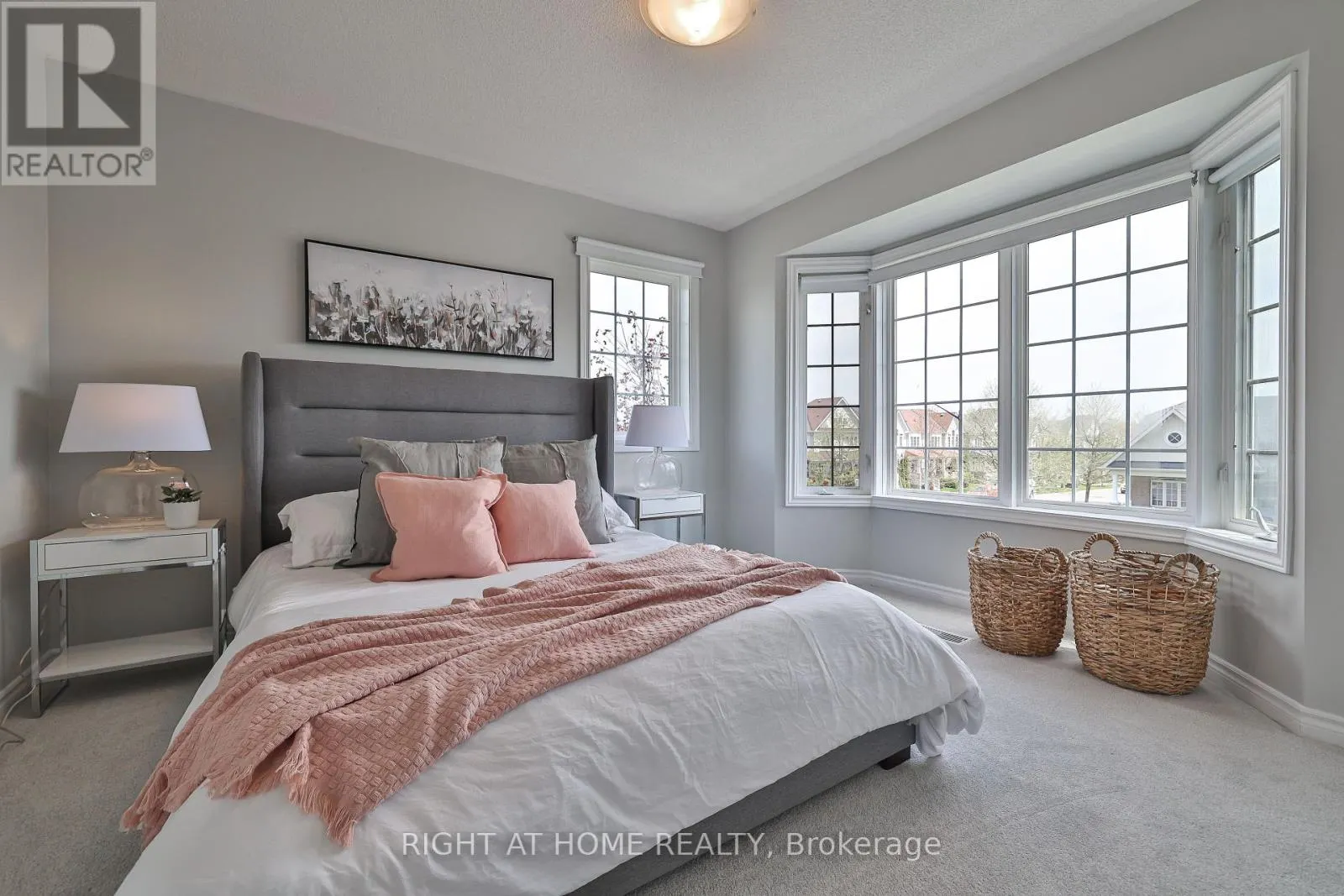 823 GREENLY DRIVE