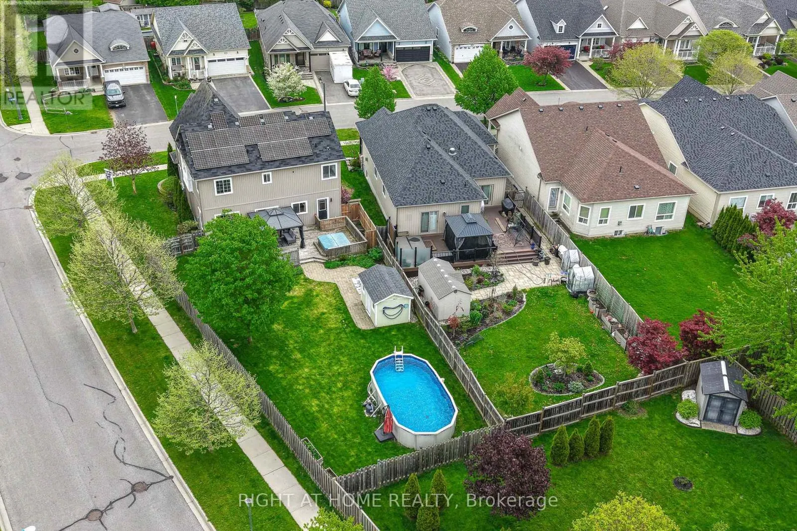 823 GREENLY DRIVE