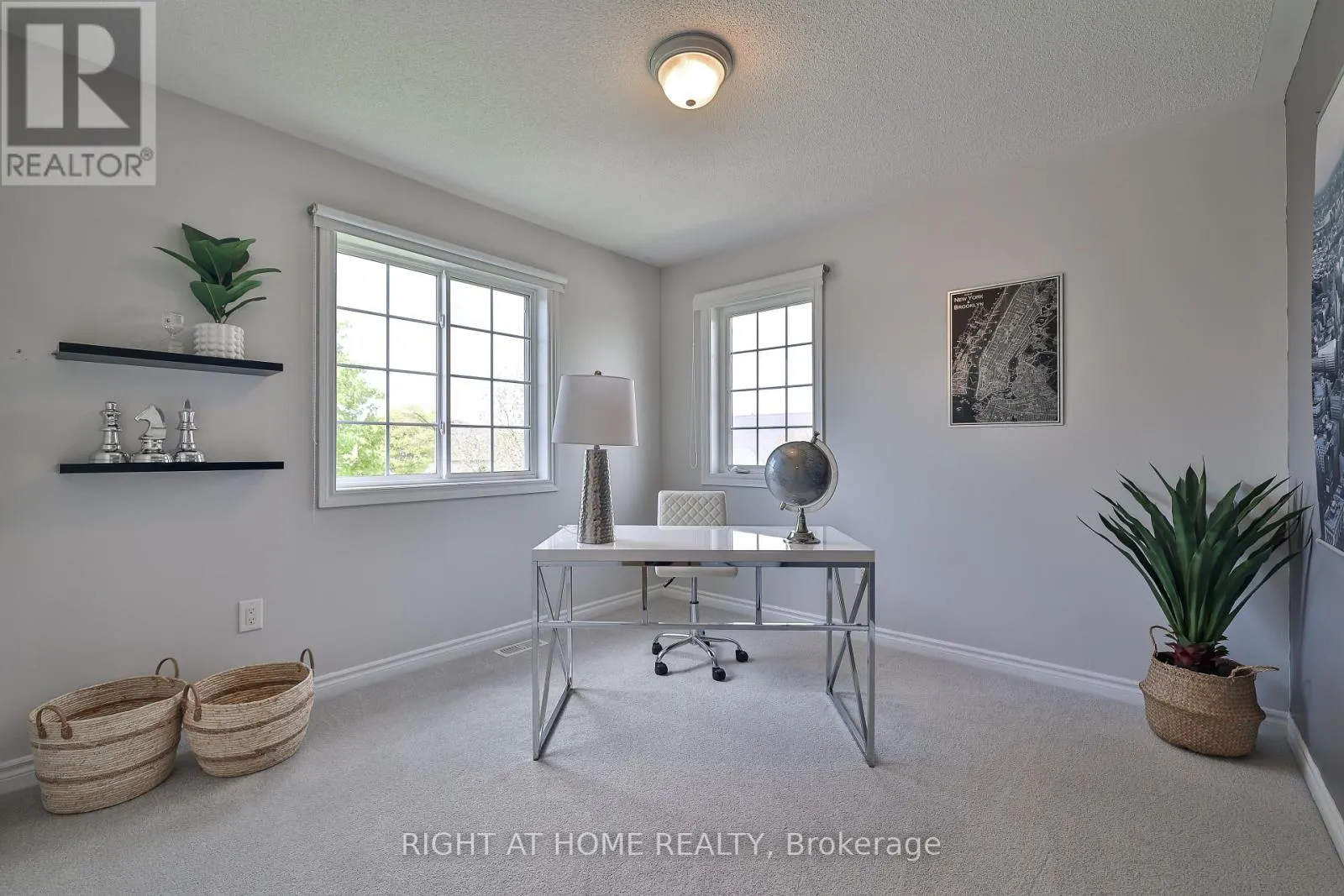 823 GREENLY DRIVE