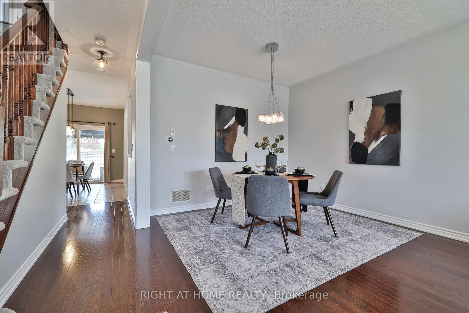 823 GREENLY DRIVE