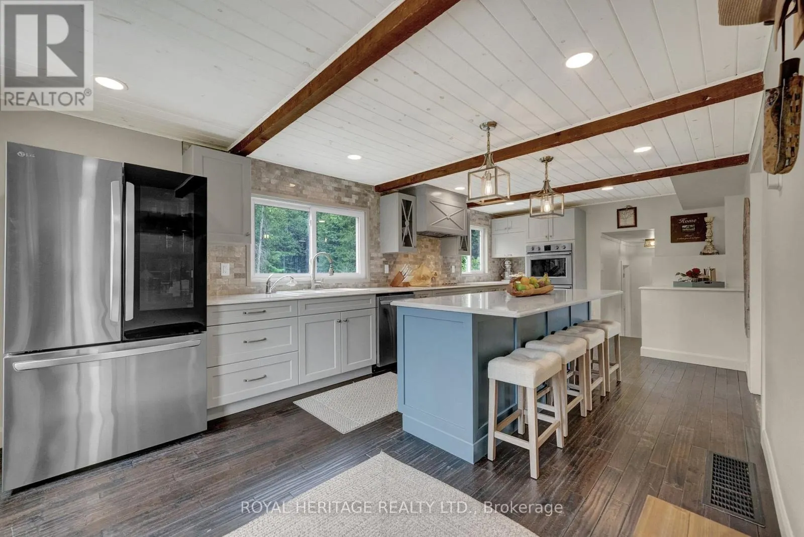 7551 CAMPBELL ROAD