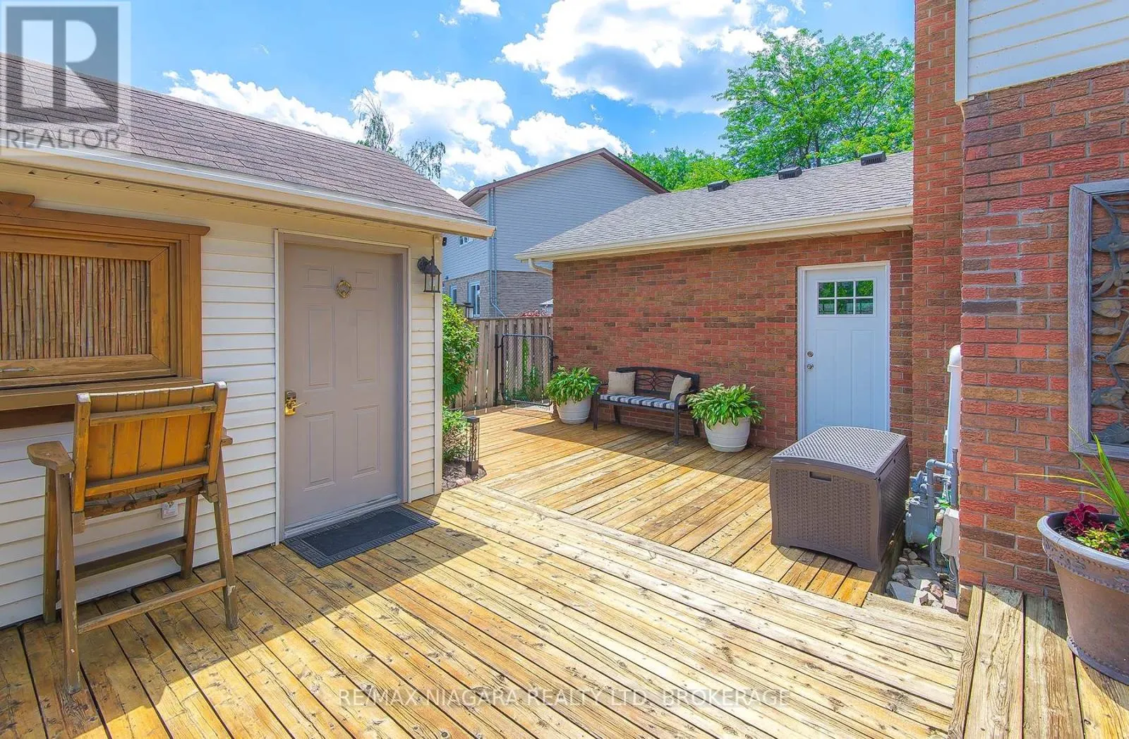38 BANBURRY CRESCENT