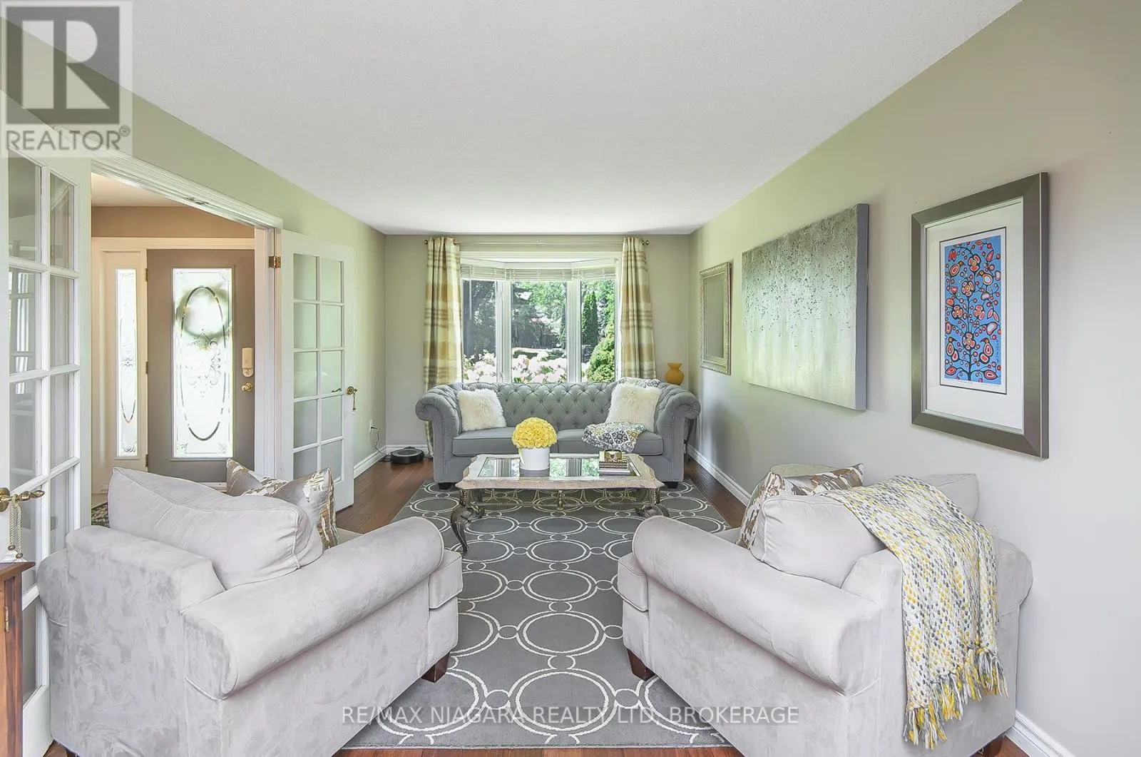 38 BANBURRY CRESCENT