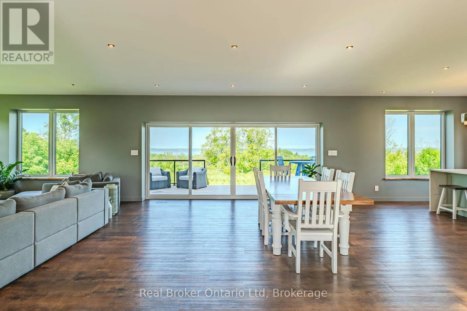 359801 BAYSHORE ROAD