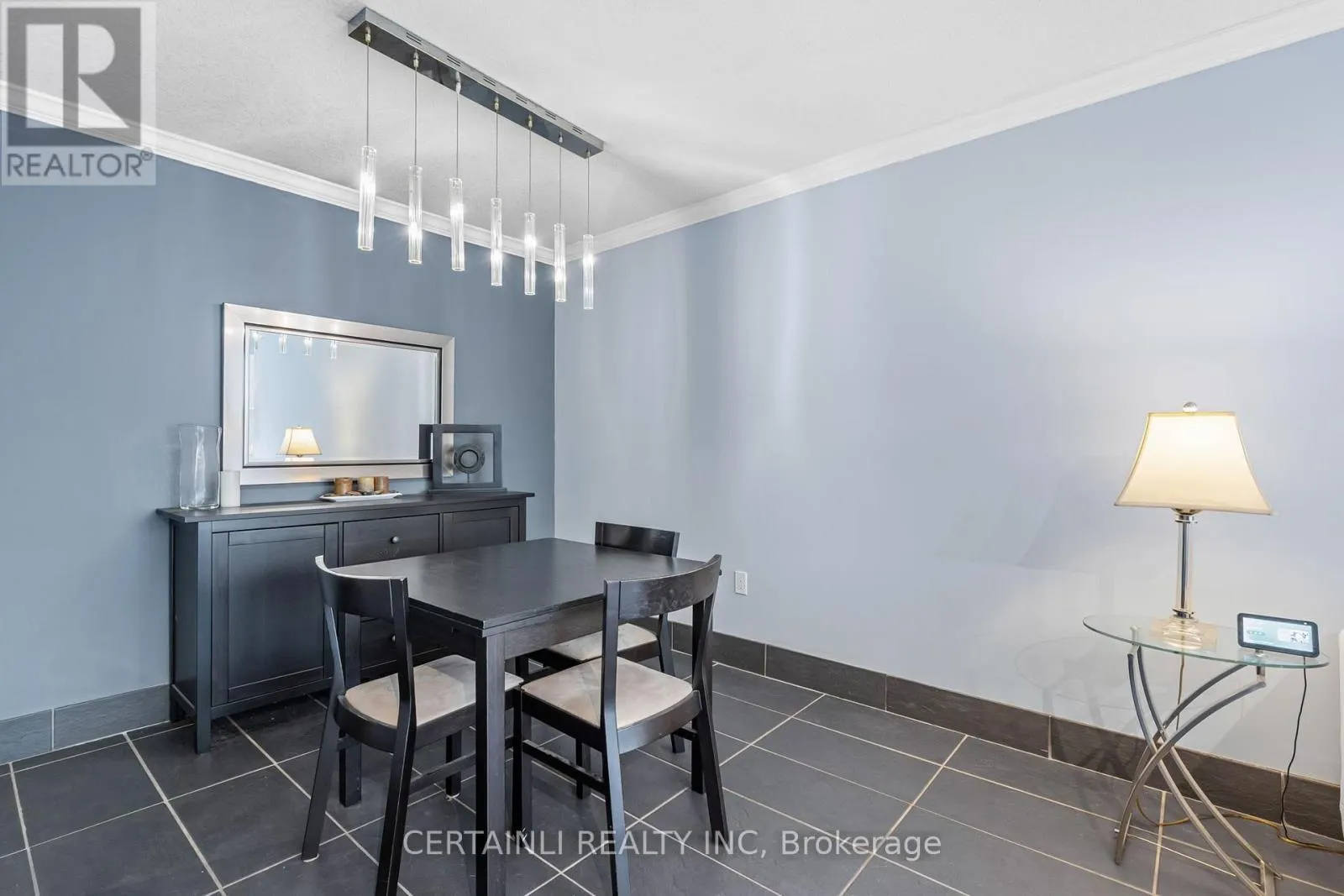 106 - 155 KENT STREET, #106