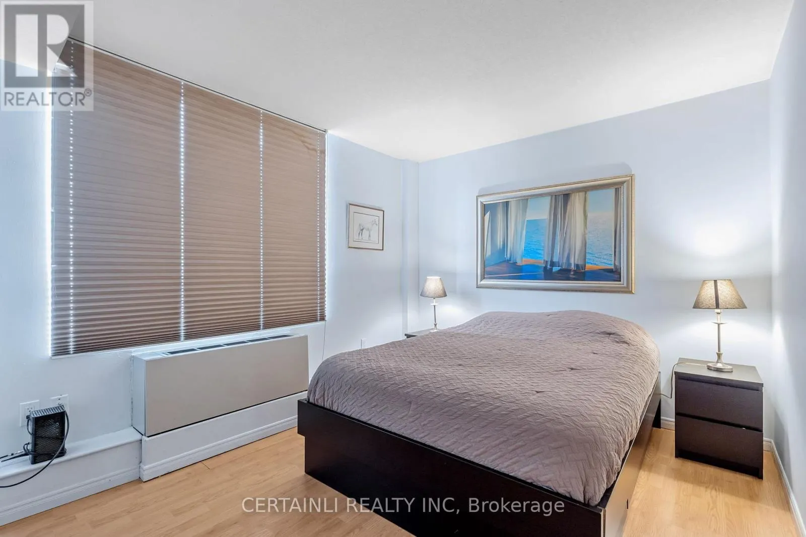 106 - 155 KENT STREET, #106