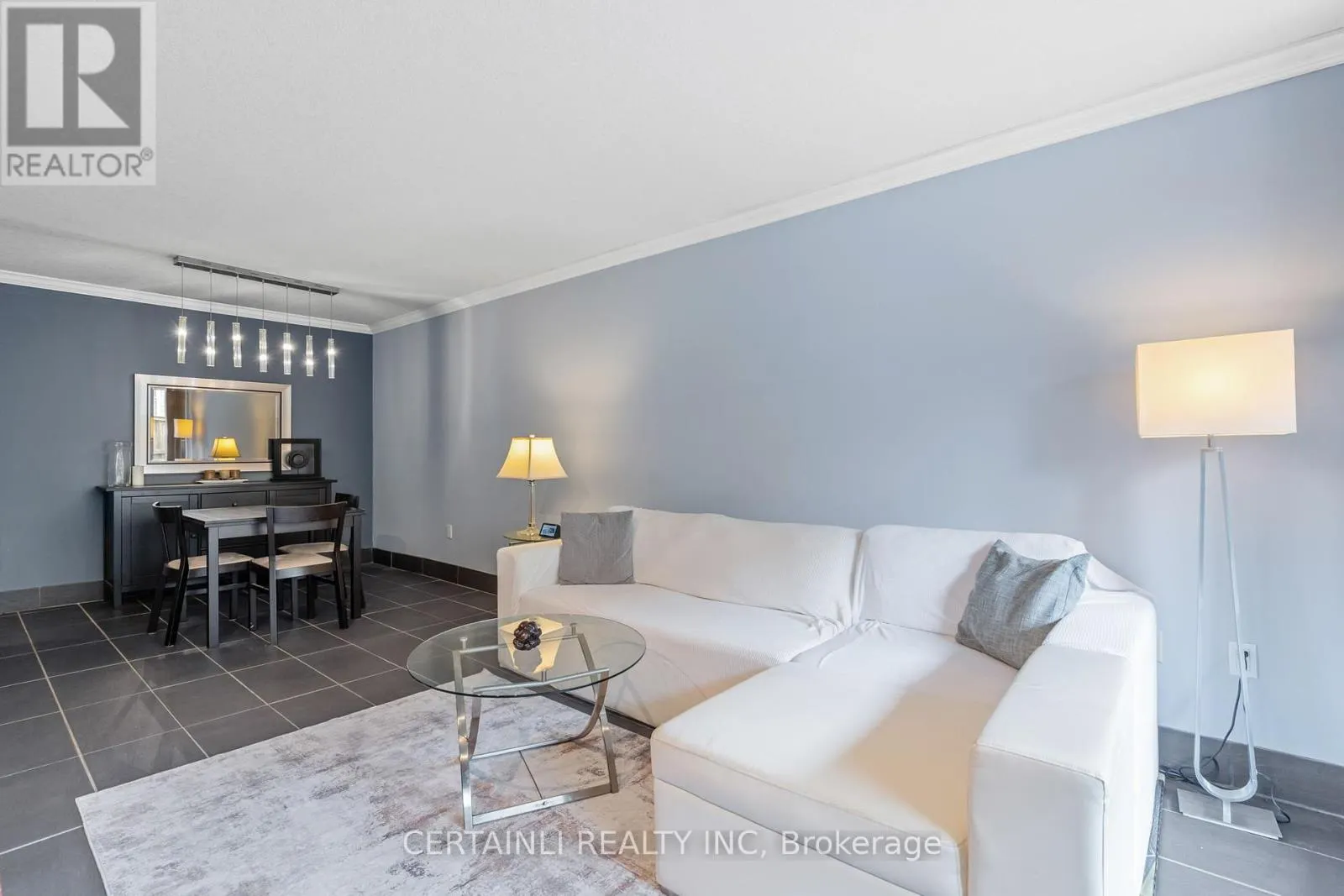 106 - 155 KENT STREET, #106