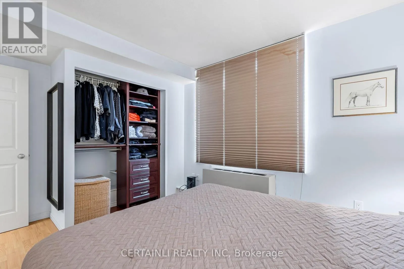 106 - 155 KENT STREET, #106