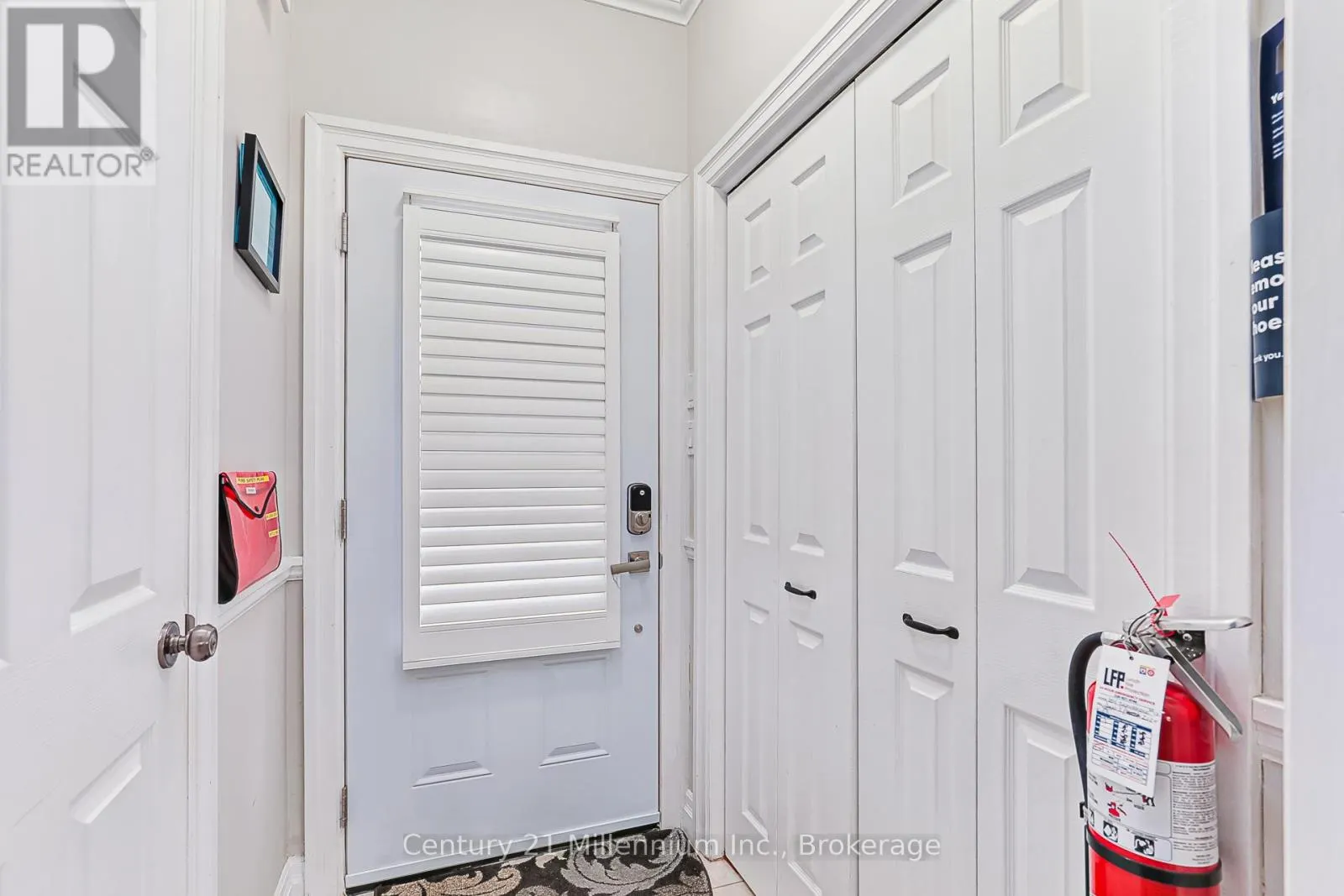 120 - 184 SNOWBRIDGE WAY, #120