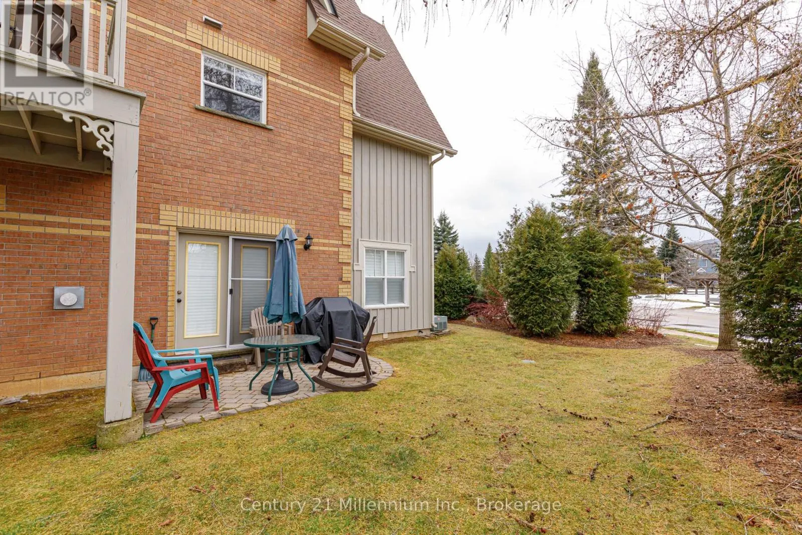 120 - 184 SNOWBRIDGE WAY, #120
