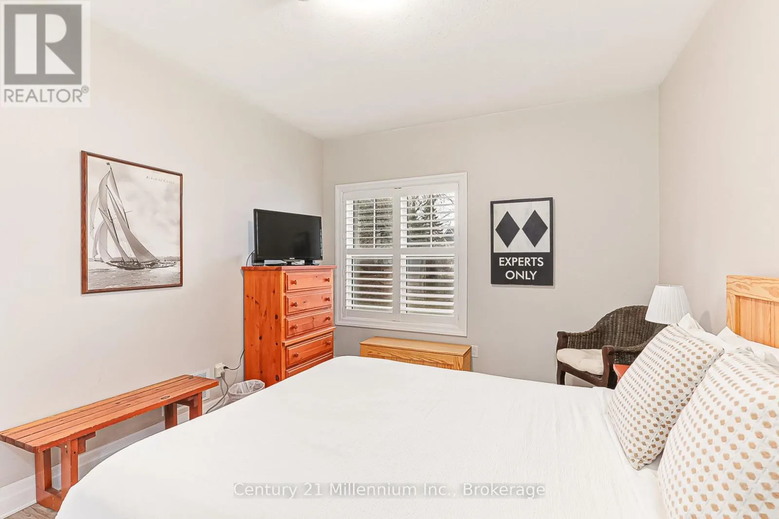 120 - 184 SNOWBRIDGE WAY, #120