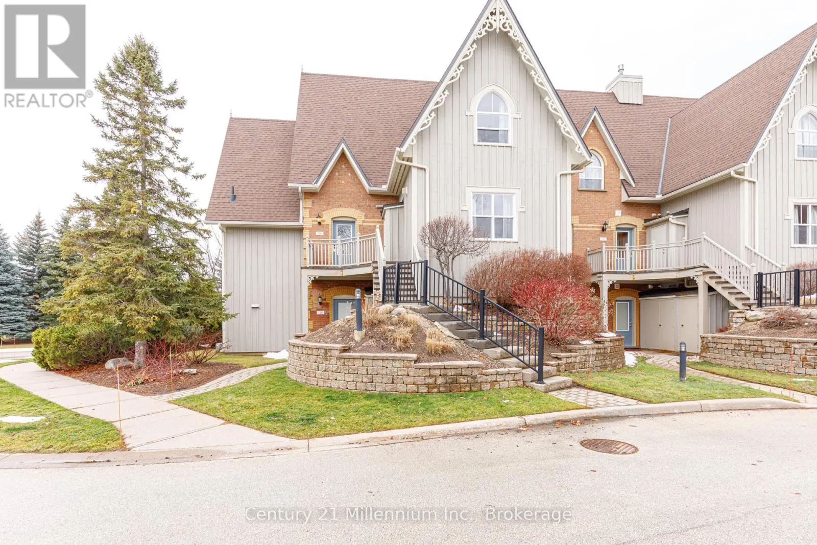 120 - 184 SNOWBRIDGE WAY, #120