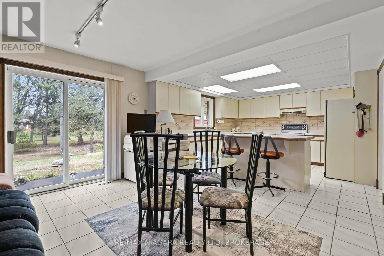 683 CANBORO ROAD
