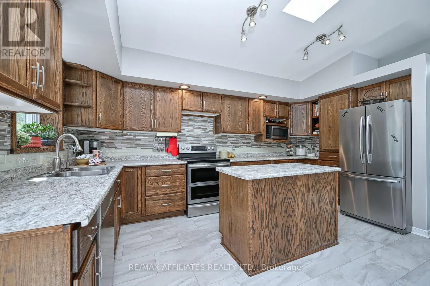 193 KELLYS ROAD