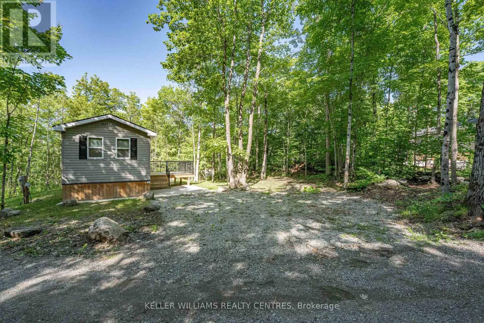 UNIT #4 - 202 HIDDEN GLEN ROAD