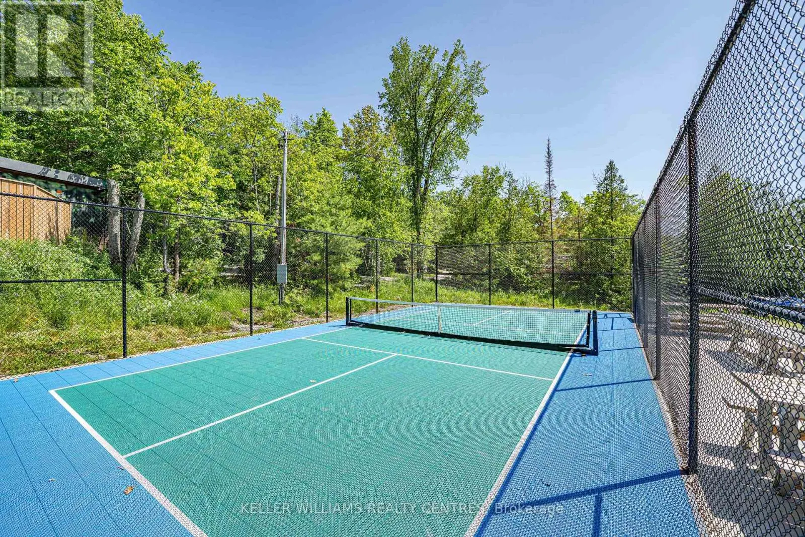 UNIT #4 - 202 HIDDEN GLEN ROAD