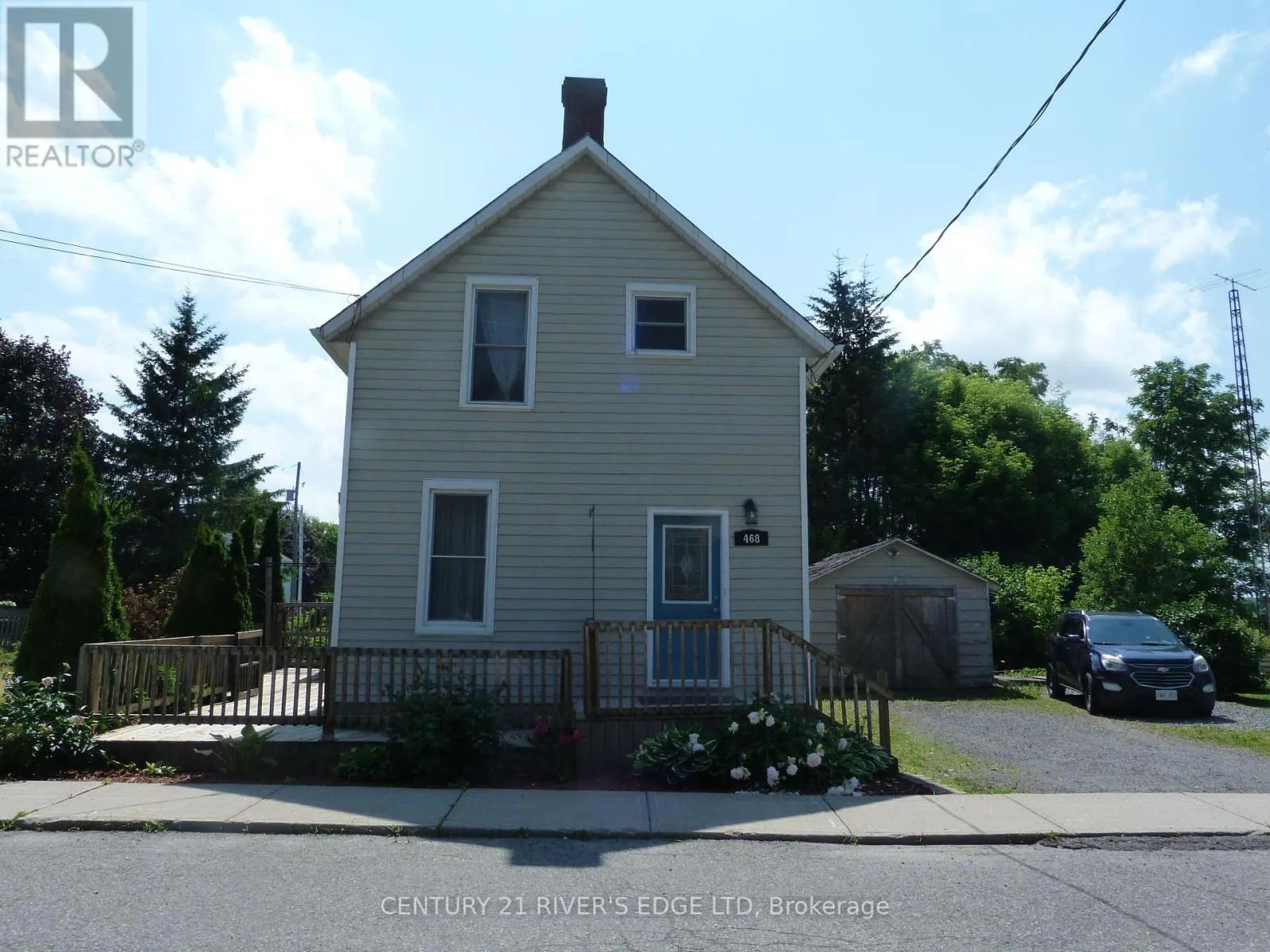 468 GLADSTONE STREET N