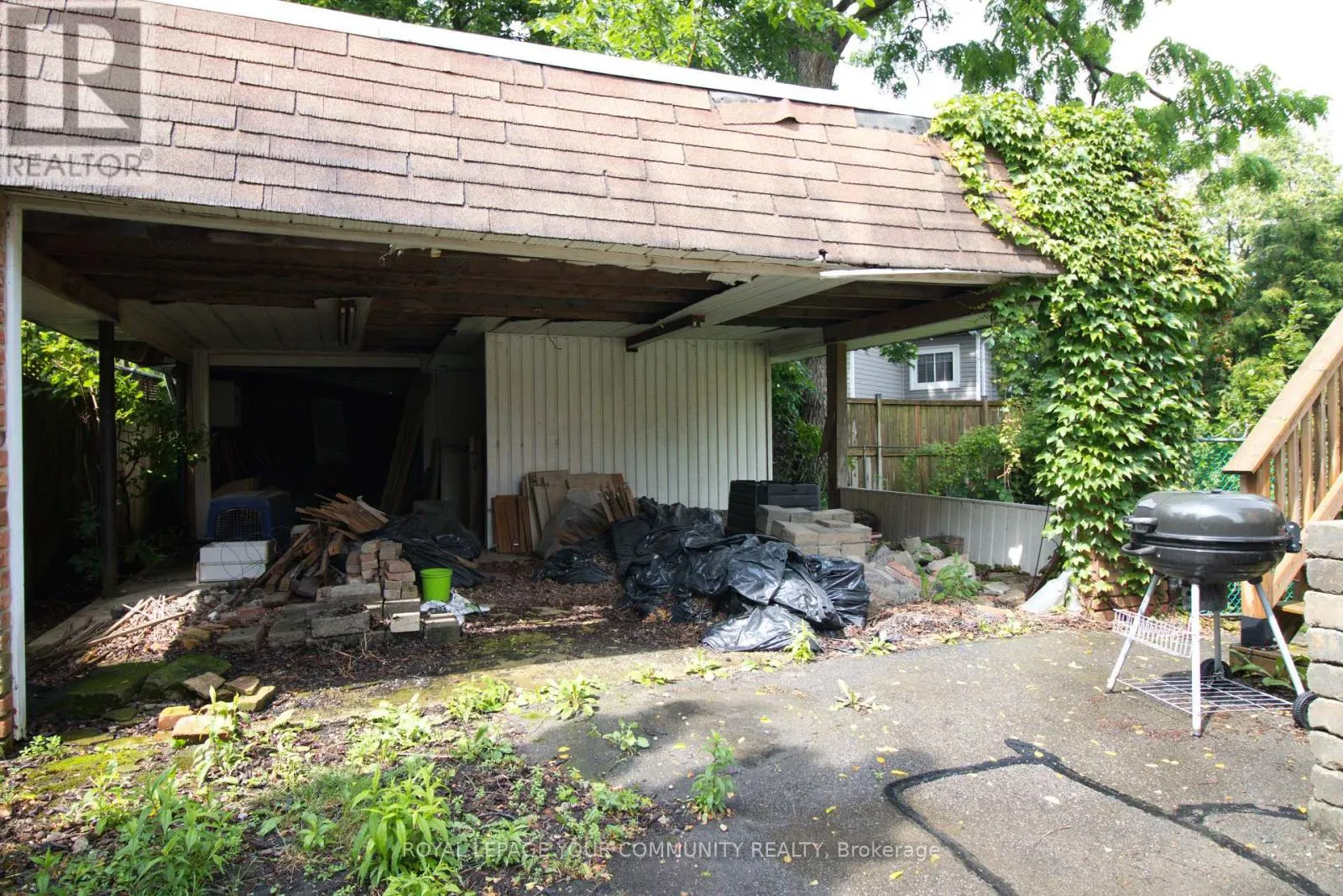 16 WEST STREET