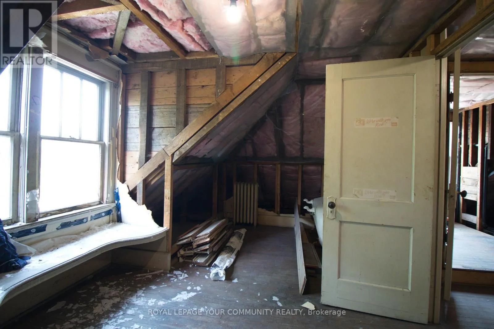16 WEST STREET