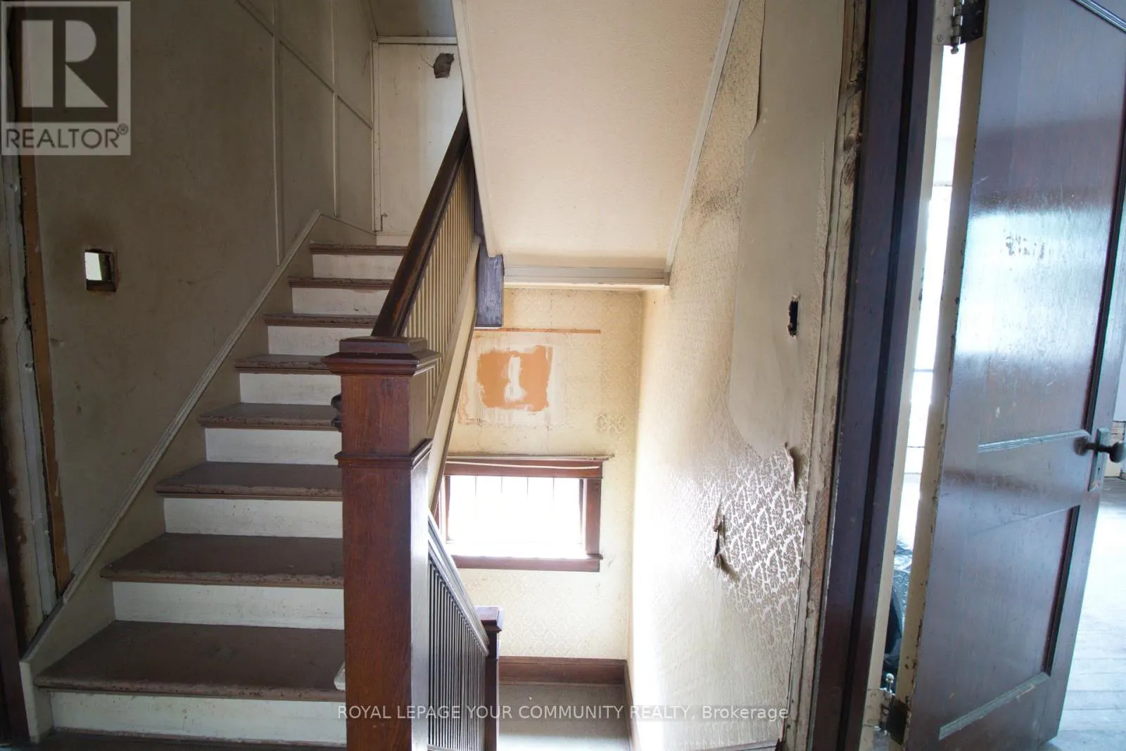 16 WEST STREET