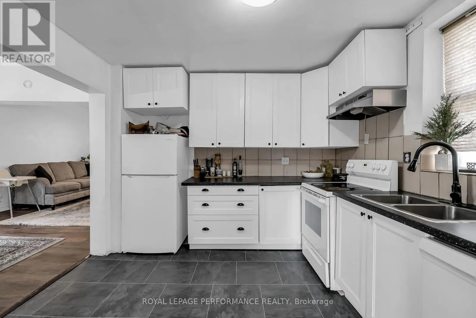 149 DOMINION STREET S