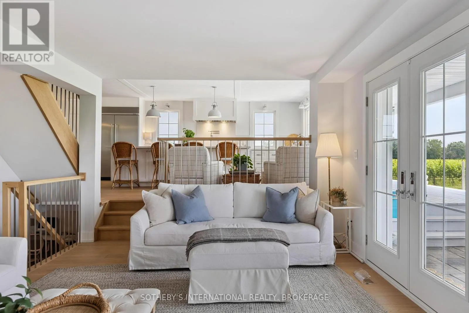 1219 LAKESHORE ROAD