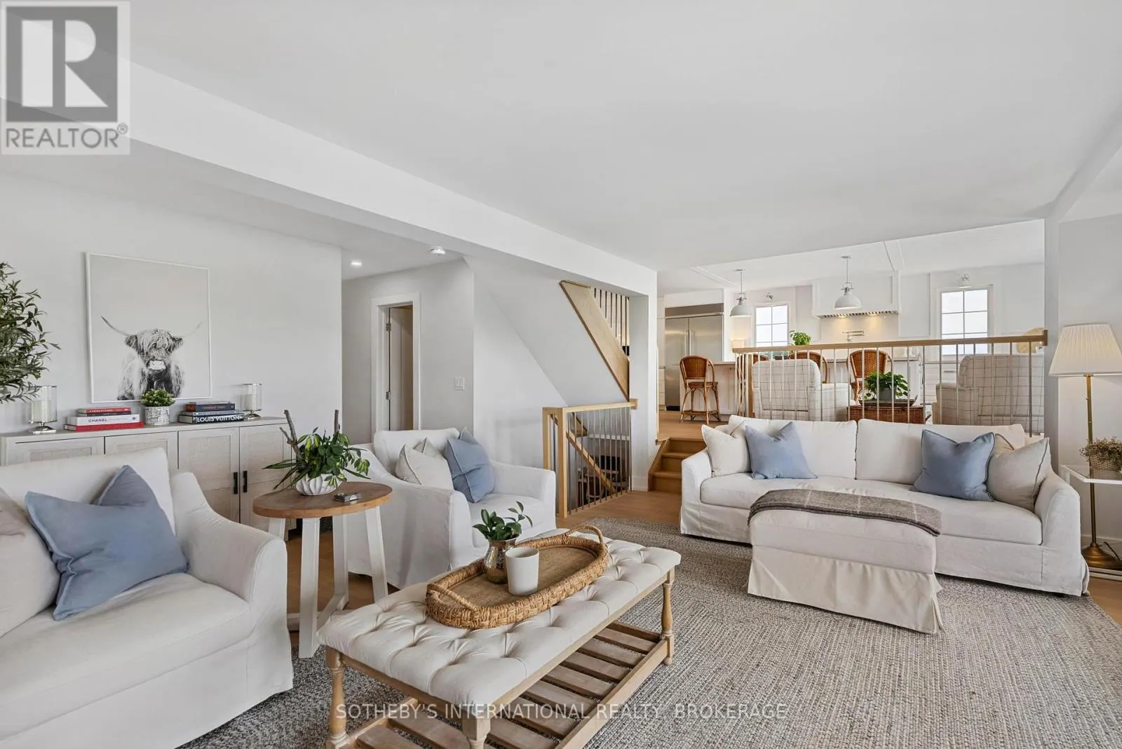 1219 LAKESHORE ROAD