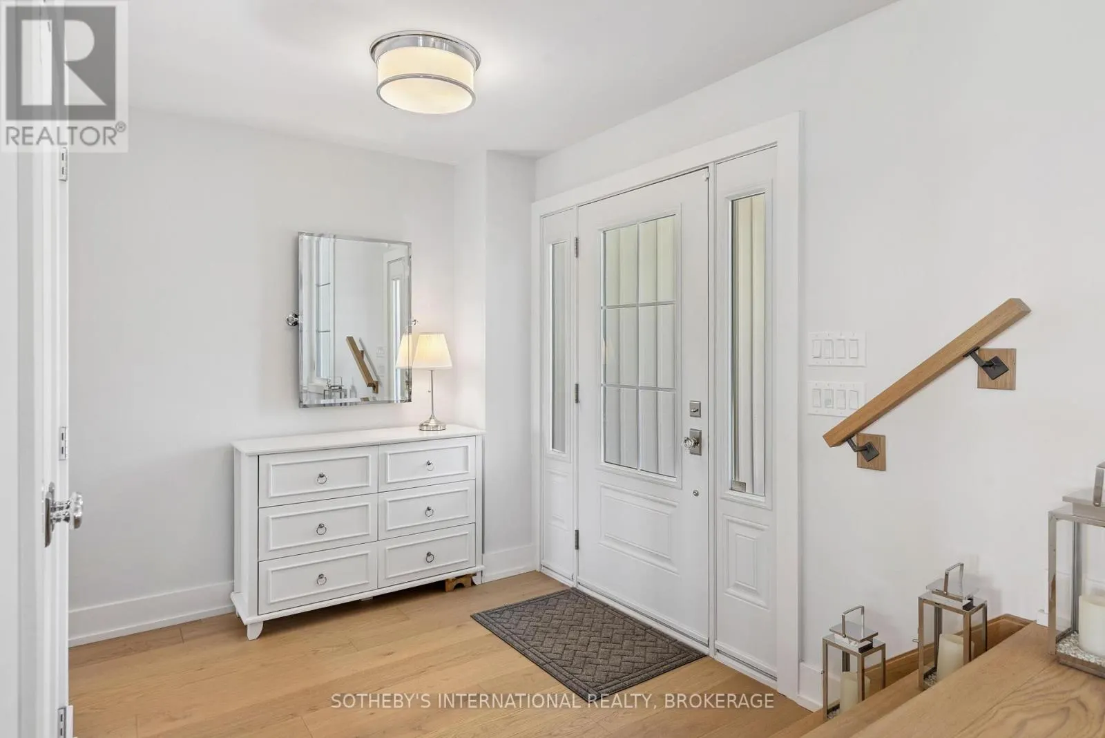 1219 LAKESHORE ROAD