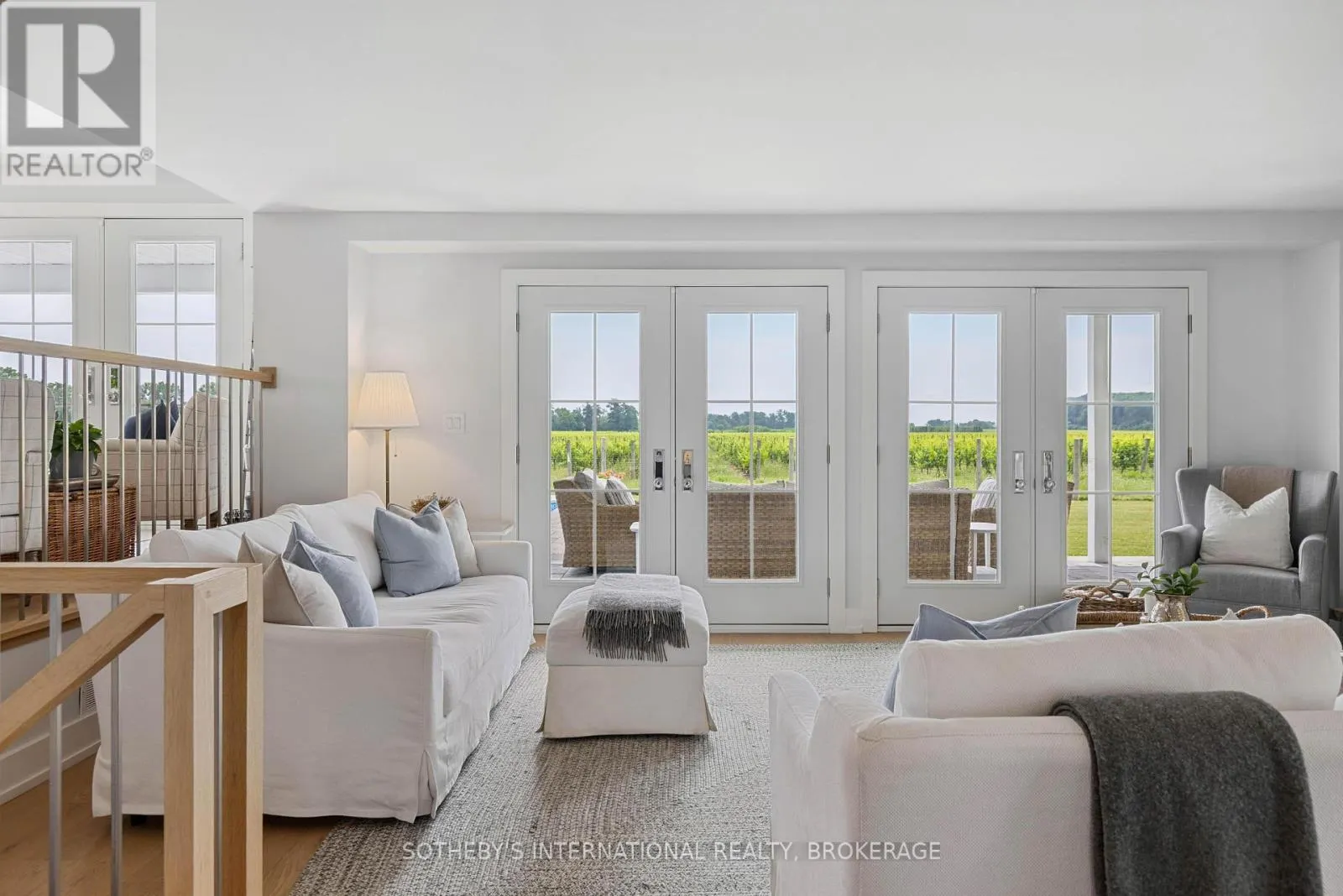 1219 LAKESHORE ROAD