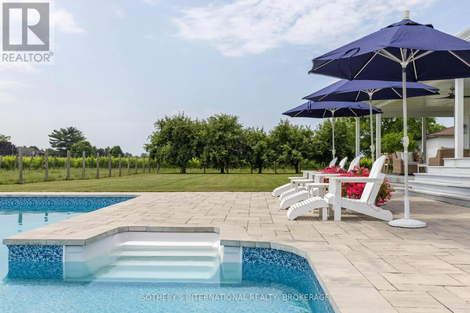 1219 LAKESHORE ROAD