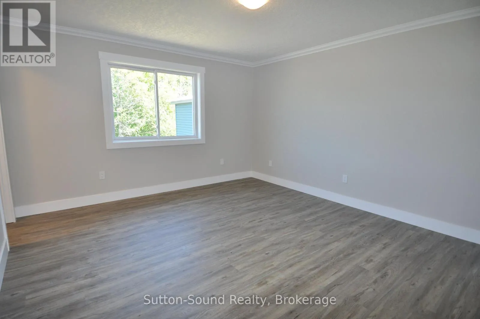 1 WILLIAMSON PLACE