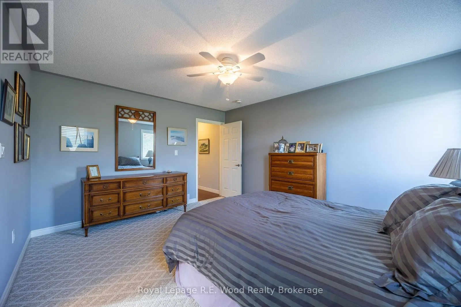 32 ESSELTINE DRIVE