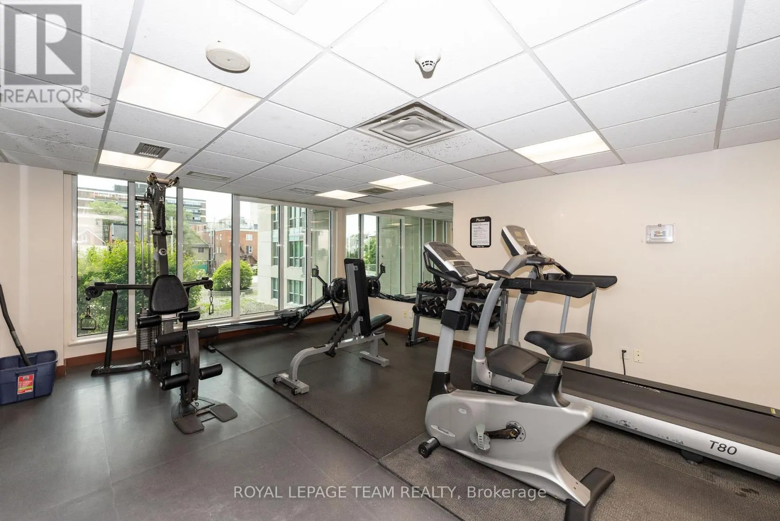 1404 - 234 RIDEAU STREET