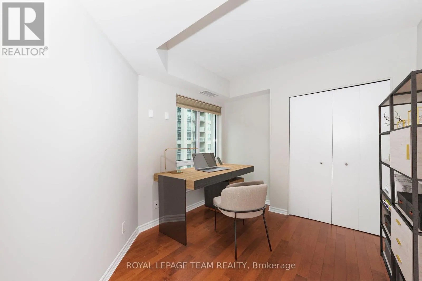 1404 - 234 RIDEAU STREET