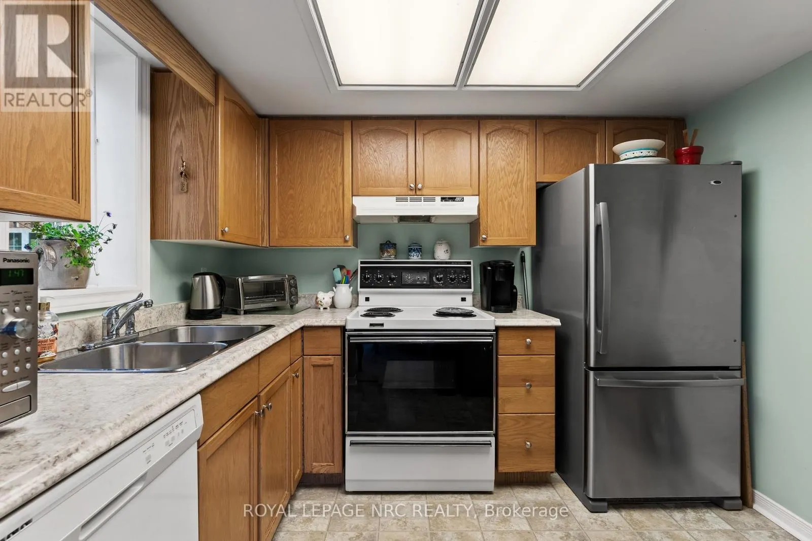 104 - 3420 FREDERICK AVENUE, #104